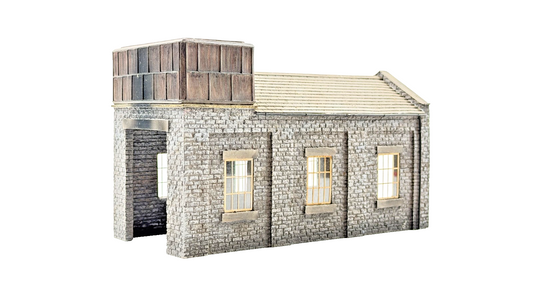 BACHMANN SCENECRAFT 00 GAUGE - 44-0002 - STONE ENGINE SHED WITH TANK - UNBOXED