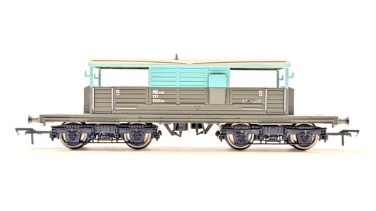 BACHMANN 00 GAUGE - 33-825X - QUEEN MARY BRAKE VAN DEPARTMENTAL GREY (KERNOW) UB