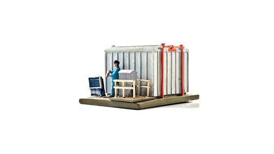 HORNBY SKALEDALE 00 GAUGE - R8675 - MODERN LINESIDE HUT - UNBOXED