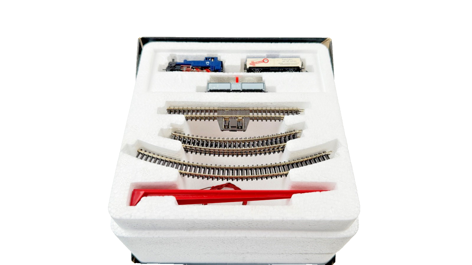 MARKLIN Z GAUGE 81561 - 140 YEAR ANNIVERSARY TANK LOCO STARTER SET INCOMPLETE