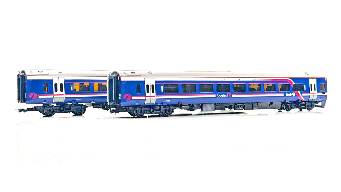 BACHMANN 00 GAUGE - 31-500Z - CLASS 158 DMU FIRST SCOTRAIL 158726 AMRSS - BOXED