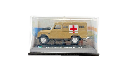CARARAMA 1/72 SCALE - LAND ROVER SERIES III 109 ARMY MEDIC - BOXED
