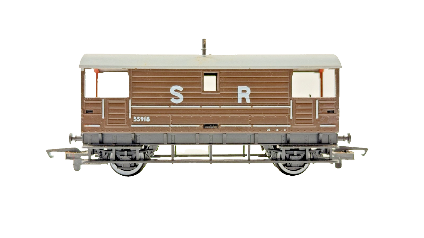 HORNBY 00 GAUGE - R029 - SR SOUTHERN BROWN BRAKE VAN 55918 BOXED