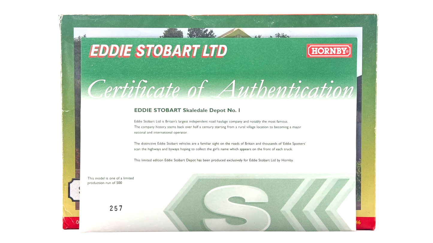 HORNBY 00 GAUGE SKALEDALE - R8546 - EDDIE STOBART LTD WAREHOUSE - LTD ED 257/500