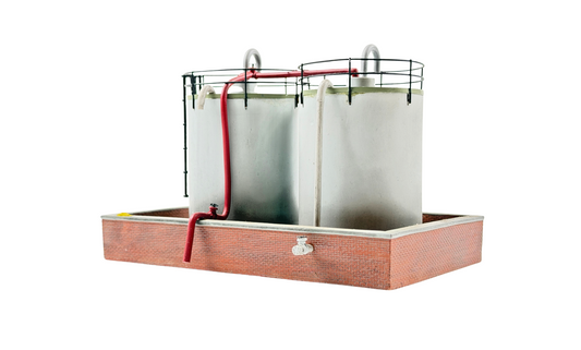 BACHMANN SCENECRAFT 00 GAUGE - 44-016 - FUEL STORAGE TANKS UNBOXED