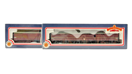 BACHMANN 00 GAUGE - 34-650/34-654 - RAKE OF 2 63FT THOMPSON BG BRAKE COACHES