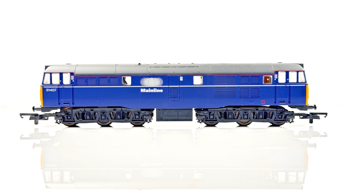 LIMA 00 GAUGE - 204730 - CLASS 31 DIESEL 31407 MAINLINE BLUE LIVERY - BOXED