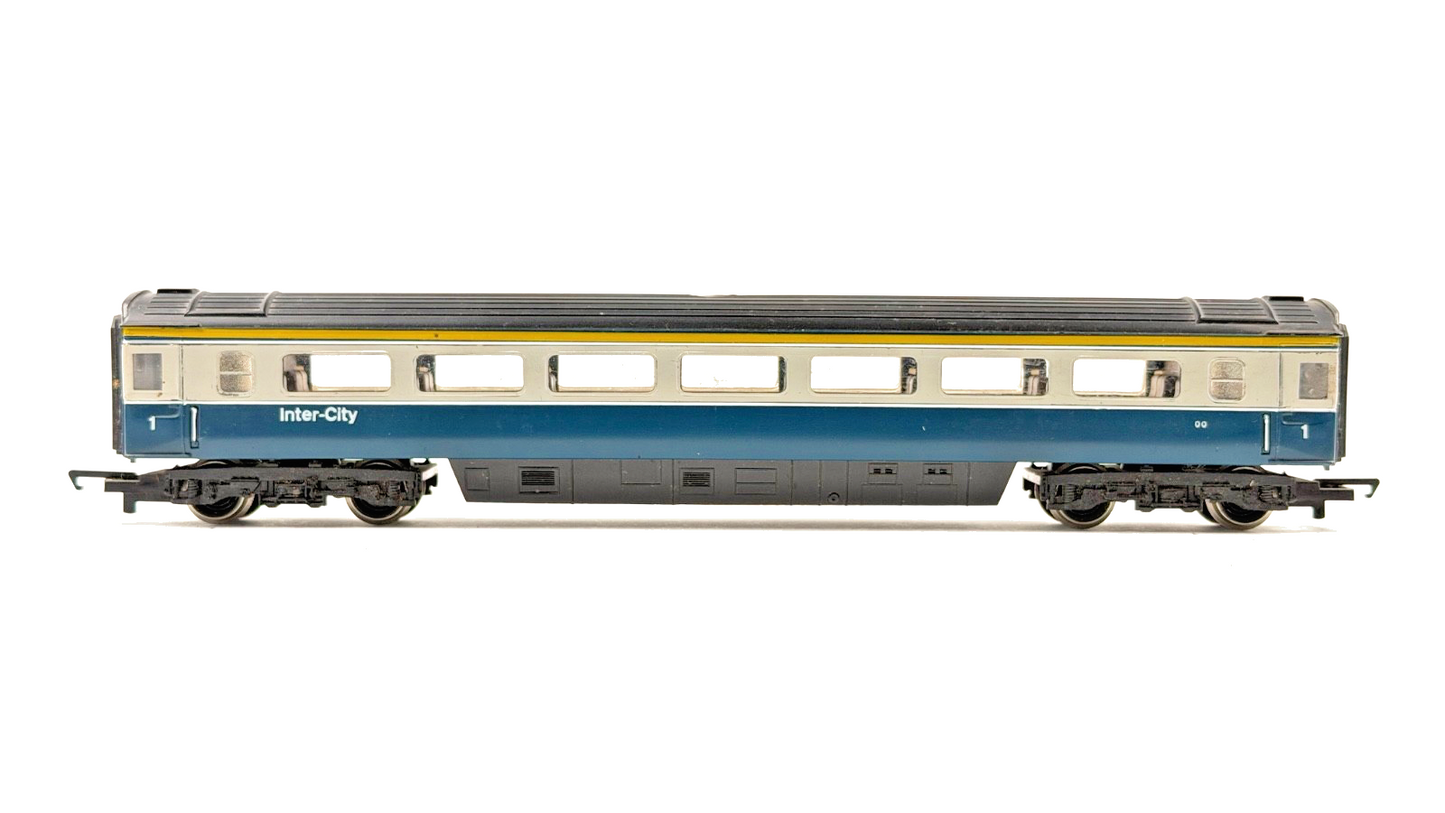 HORNBY 00 GAUGE - RAKE OF 4 INTERCITY 125 BLUE YELLOW PASSENGER COACHES UNBOXED