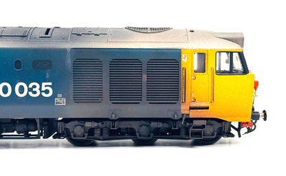 JUST LIKE THE REAL THING O GAUGE - CLASS 50 LARGE LOGO ARK ROYAL 50035 DCC SOUND