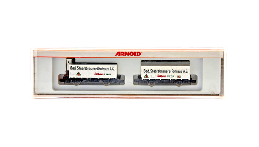 ARNOLD N GAUGE - 0231 - PAIR OF ROTHAUS PILS A.G. BIER BEER WAGONS BOXED