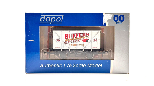 DAPOL 00 GAUGE - BUFFERS MODEL RAILWAYS AXMINSTER VENT VAN - BOXED