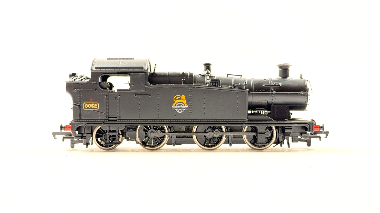 MAINLINE 00 GAUGE - NO.37039 - CLASS 6600 0-6-2T LOCOMOTIVE BR BLACK 6652 BOXED