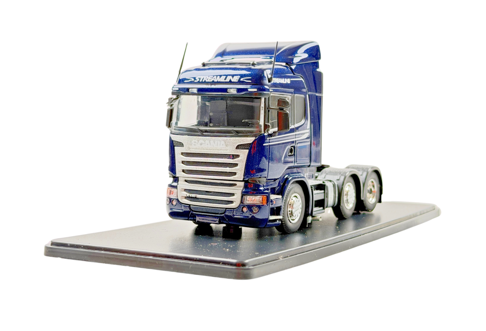 TEKNO 1/50 SCALE - 1599744 - SCANIA R440 STREAMLINE BLUE 6X2 TRACTOR UNIT BOXED