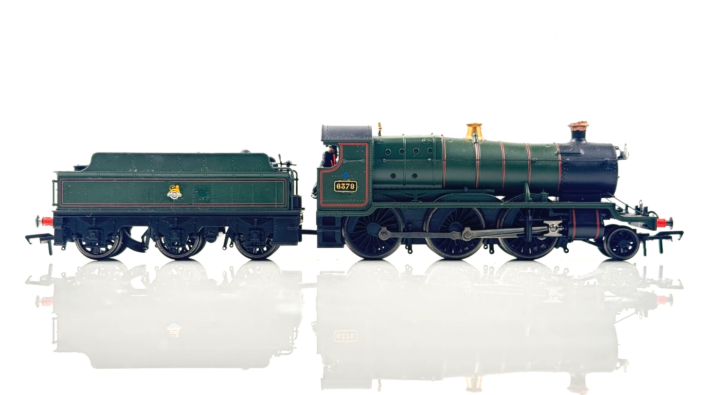 BACHMANN 00 GAUGE - 31-831 - CLASS 43XX 6379 BR GREEN EARLY EMBLEM - NOT PERFECT